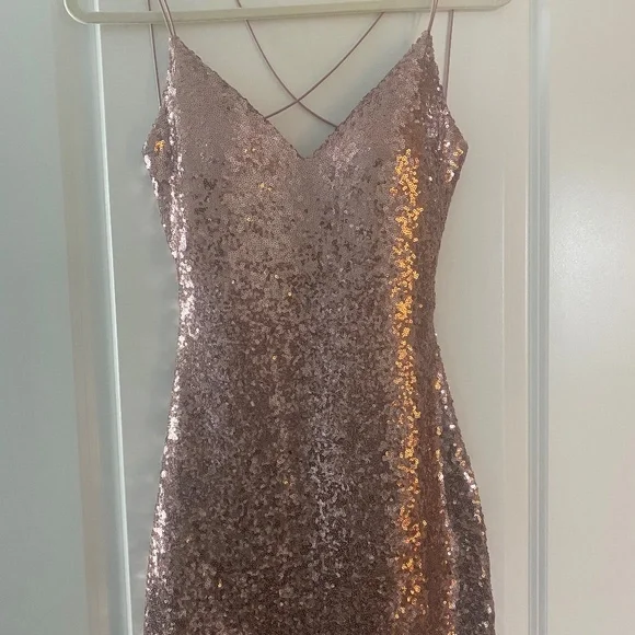 Windsor | Dresses | Rose Gold Sequin Formal Dress From Windsor | Poshmark Windsor | Dresses | Rose Gold Sequin Formal Dress From Windsor | Poshmark
